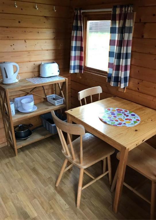 Höfn Cottages room 2